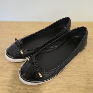 Tory Burch Skylar Flats Black Quilted‎ Leather Cap Toe Bow Size 7